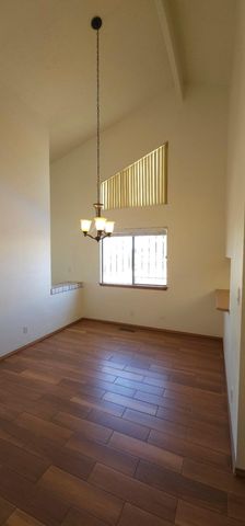 642 Lakeview Circle SE, Rio Rancho, NM 87124