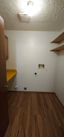 642 Lakeview Circle SE, Rio Rancho, NM 87124