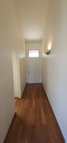 642 Lakeview Circle SE, Rio Rancho, NM 87124