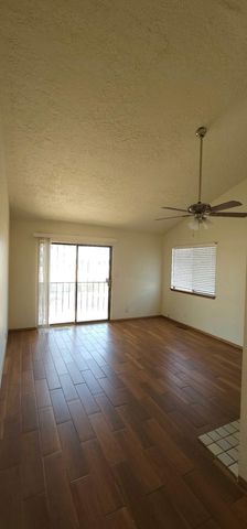642 Lakeview Circle SE, Rio Rancho, NM 87124