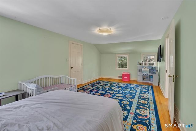 38 Knollwood Road, North Haven, CT 06473