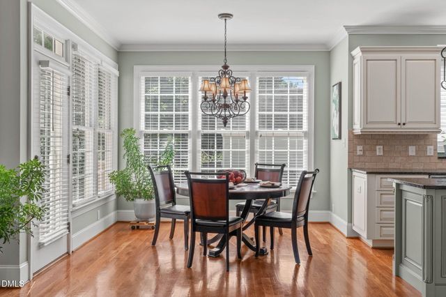 3717 Knollcreek Drive, Apex, NC 27539