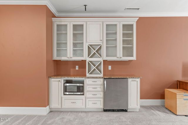 3717 Knollcreek Drive, Apex, NC 27539