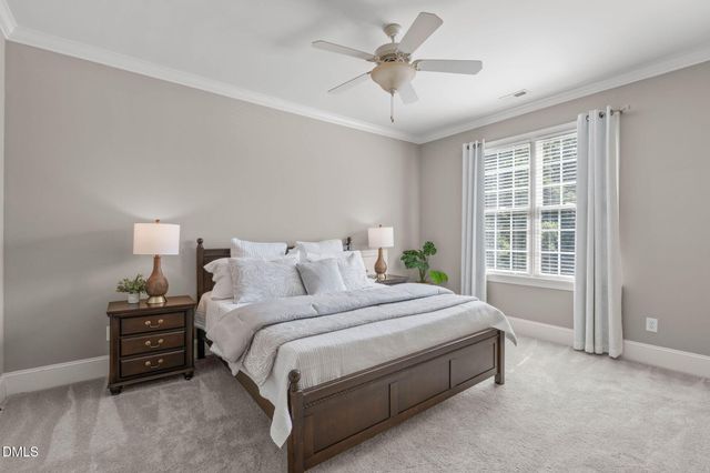 3717 Knollcreek Drive, Apex, NC 27539