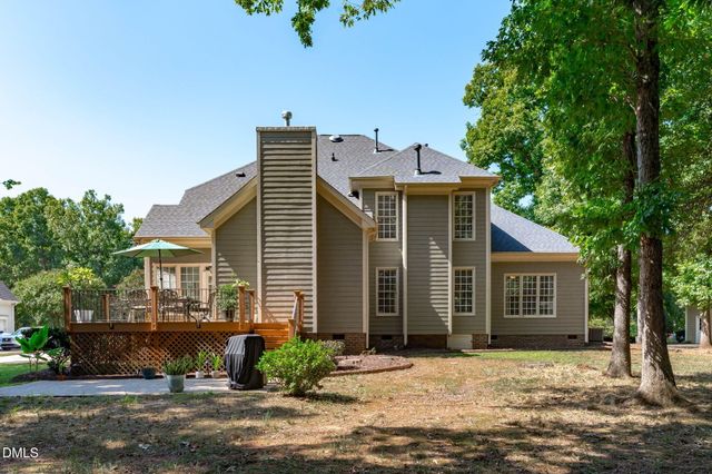 3717 Knollcreek Drive, Apex, NC 27539