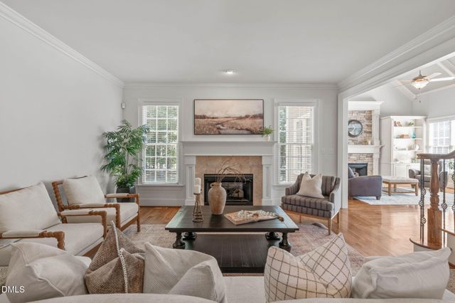 3717 Knollcreek Drive, Apex, NC 27539