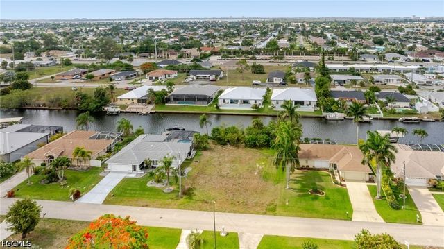 228 SW 47th ST, Cape Coral, FL 33914