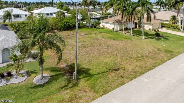 228 SW 47th ST, Cape Coral, FL 33914