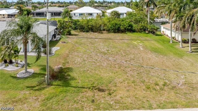 228 SW 47th ST, Cape Coral, FL 33914
