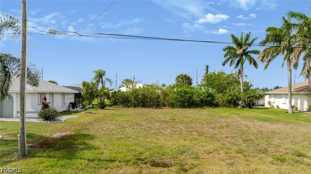 228 SW 47th ST, Cape Coral, FL 33914