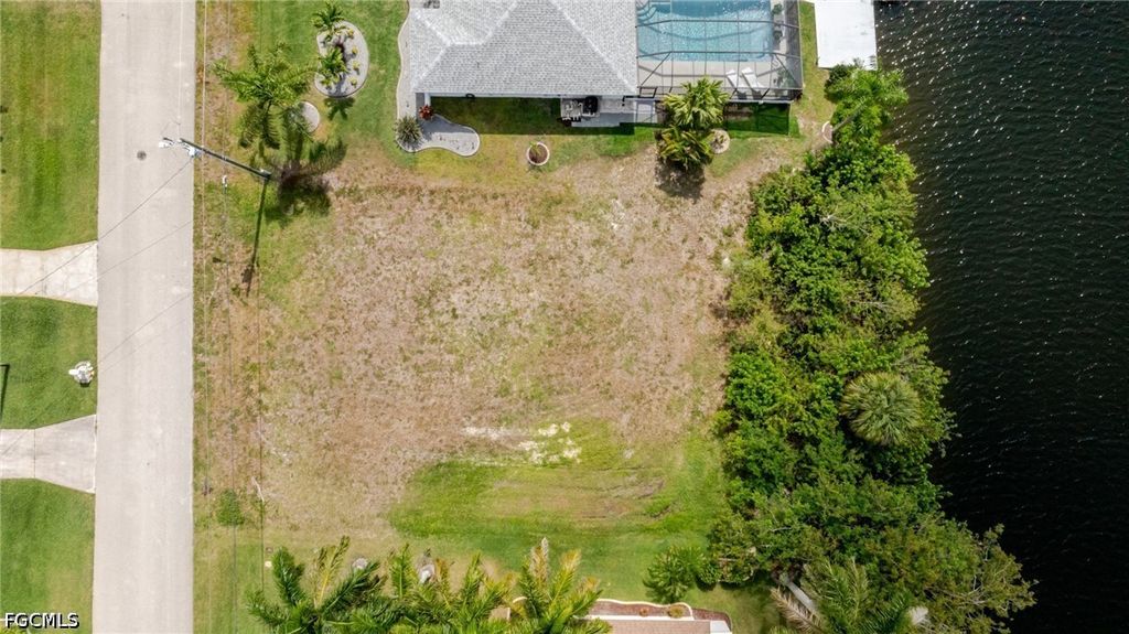 228 SW 47th ST, Cape Coral, FL 33914