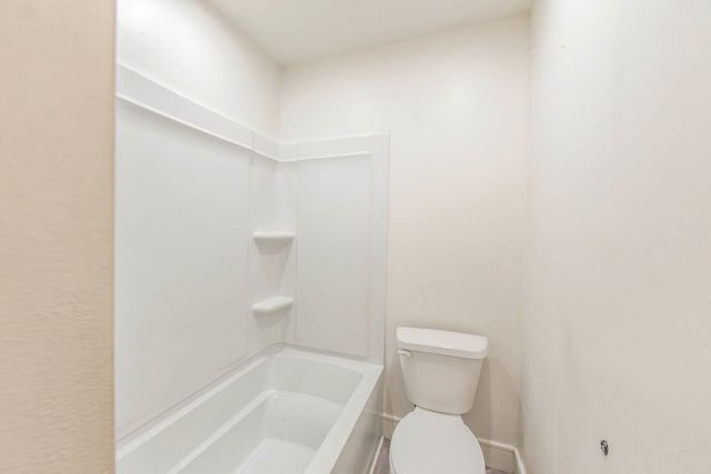 625 Douglas Dr, Houma, LA 70364