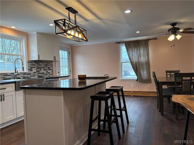 5258 Chestnut Ridge Road, Orchard Park, NY 14127