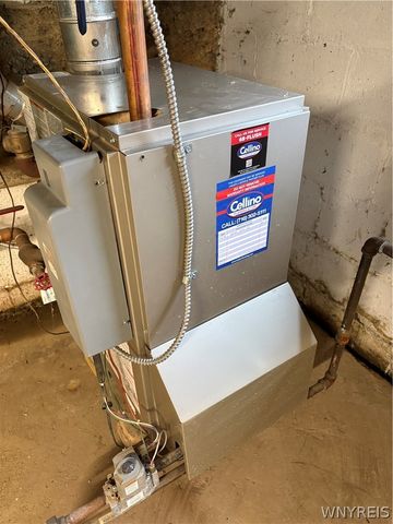 5258 Chestnut Ridge Road, Orchard Park, NY 14127