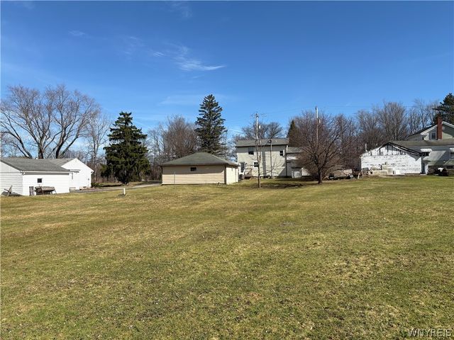 5258 Chestnut Ridge Road, Orchard Park, NY 14127