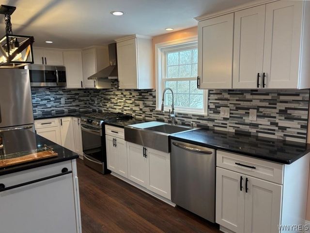 5258 Chestnut Ridge Road, Orchard Park, NY 14127