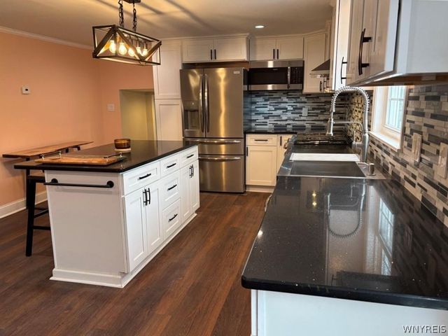 5258 Chestnut Ridge Road, Orchard Park, NY 14127