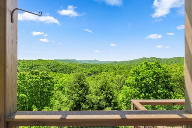 167 Wild Orchid Trail, Bryson City, NC 28713