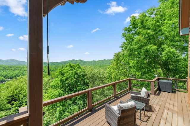 167 Wild Orchid Trail, Bryson City, NC 28713