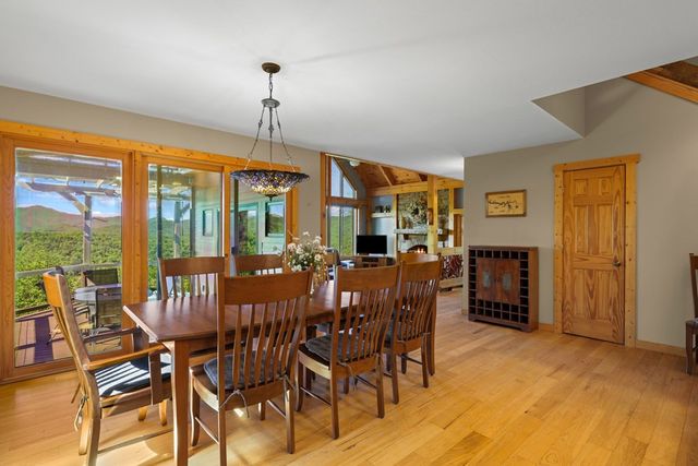 167 Wild Orchid Trail, Bryson City, NC 28713