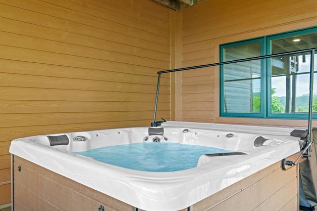 167 Wild Orchid Trail, Bryson City, NC 28713