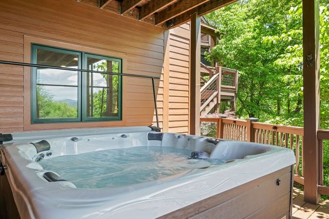 167 Wild Orchid Trail, Bryson City, NC 28713