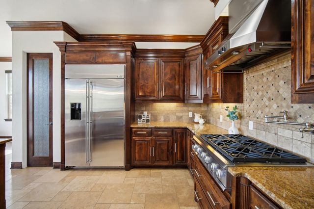 23617 Indian Divide CV, Spicewood, TX 78669