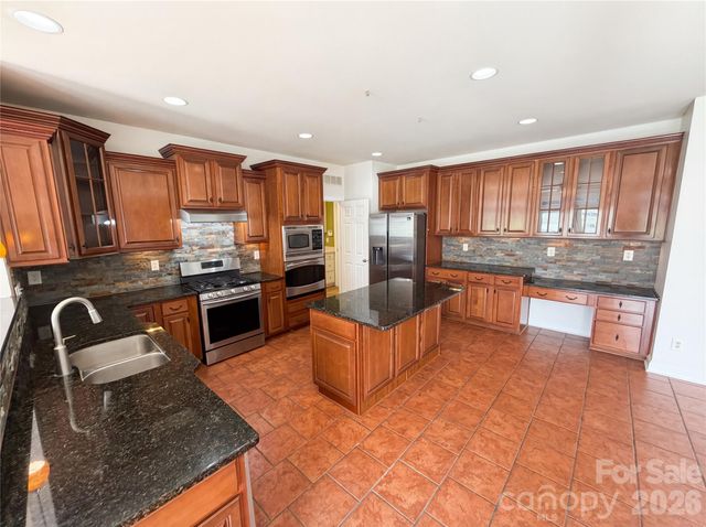 12914 Cleopatra Drive, Charlotte, NC 28213