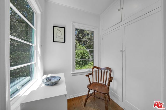 7503 Willow Glen Road, Los Angeles, CA 90046