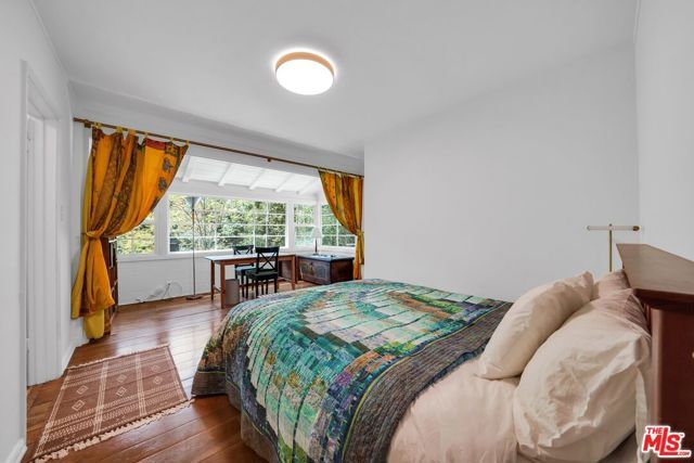 7503 Willow Glen Road, Los Angeles, CA 90046