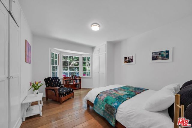 7503 Willow Glen Road, Los Angeles, CA 90046