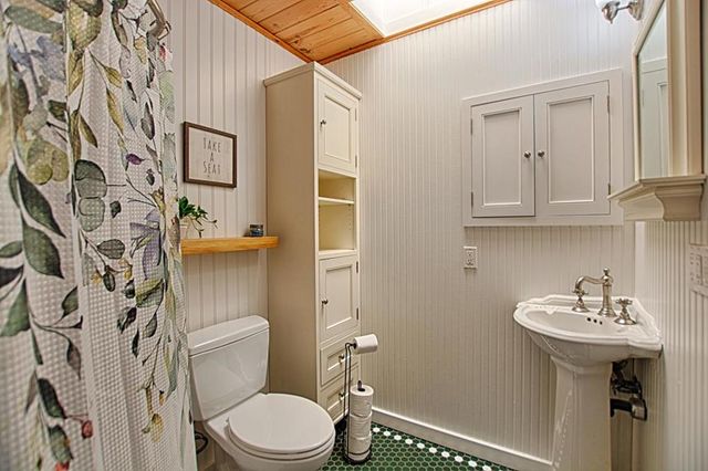 16 Mound Avenue, Mount Hermon, CA 95041