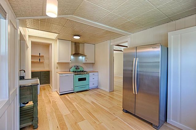 16 Mound Avenue, Mount Hermon, CA 95041