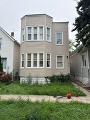 310 W 105th Street, Chicago, IL 60628