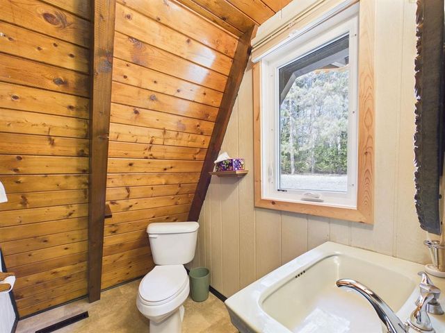 7041 County Road A, Webster, WI 54893