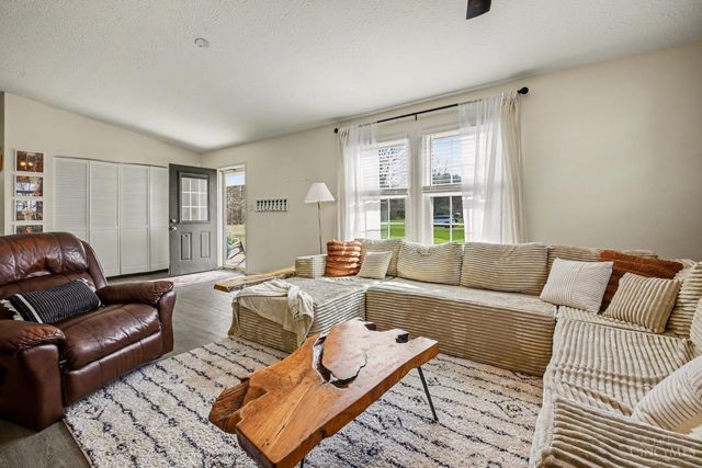 184 Dortmund Drive, Perry Twp, OH 45118