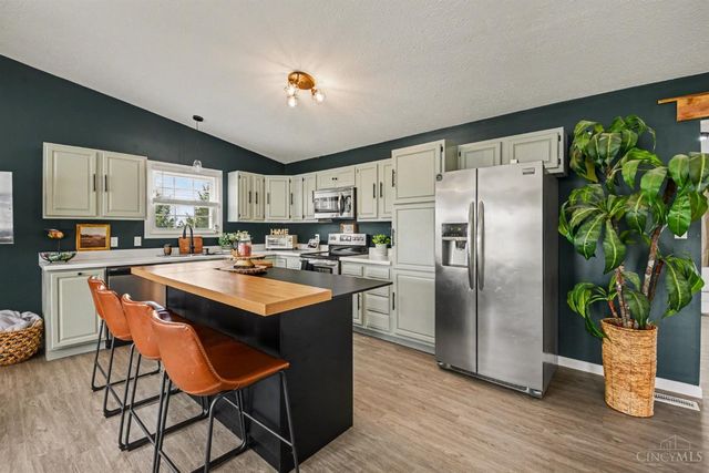 184 Dortmund Drive, Perry Twp, OH 45118