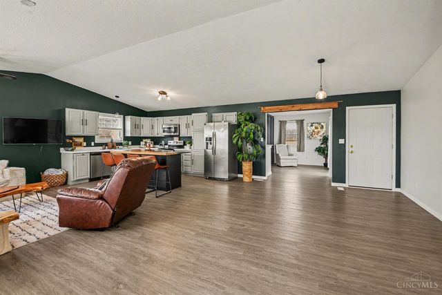 184 Dortmund Drive, Perry Twp, OH 45118