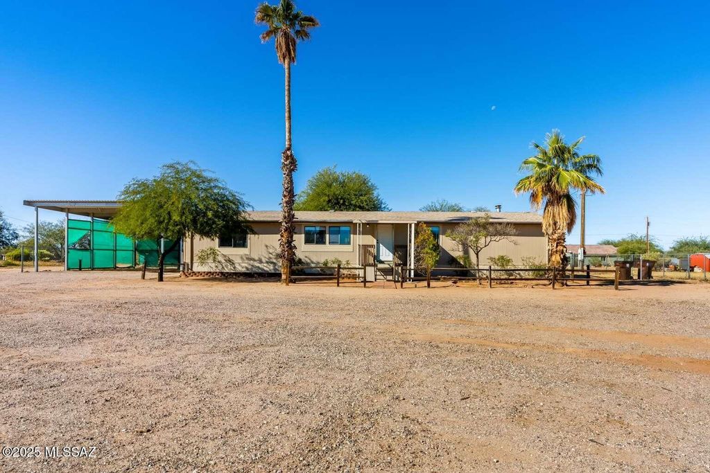 12355 N Whitetail Road, Marana, AZ 85653