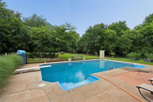 4200 NE 36th Street, Forest Park, OK 73121