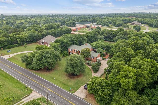 4200 NE 36th Street, Forest Park, OK 73121