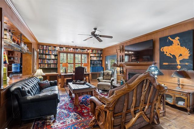 4200 NE 36th Street, Forest Park, OK 73121