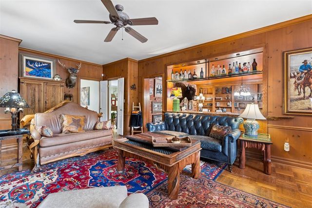 4200 NE 36th Street, Forest Park, OK 73121