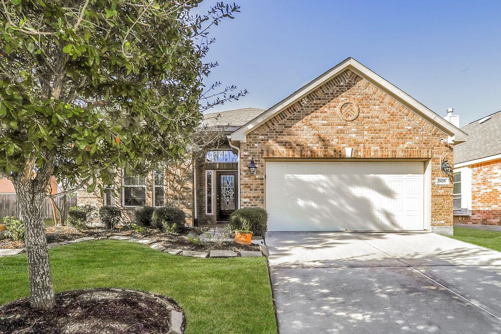 7426 Upland Mill Lane, Richmond, TX 77407