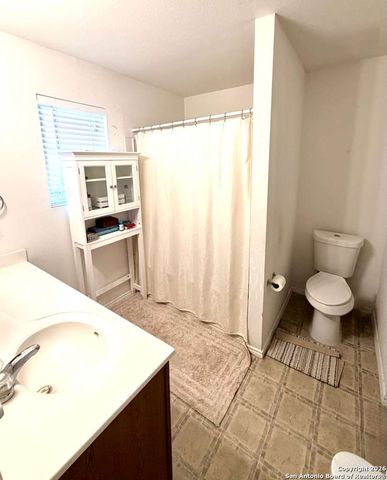 130 Mallow, San Antonio, TX 78253