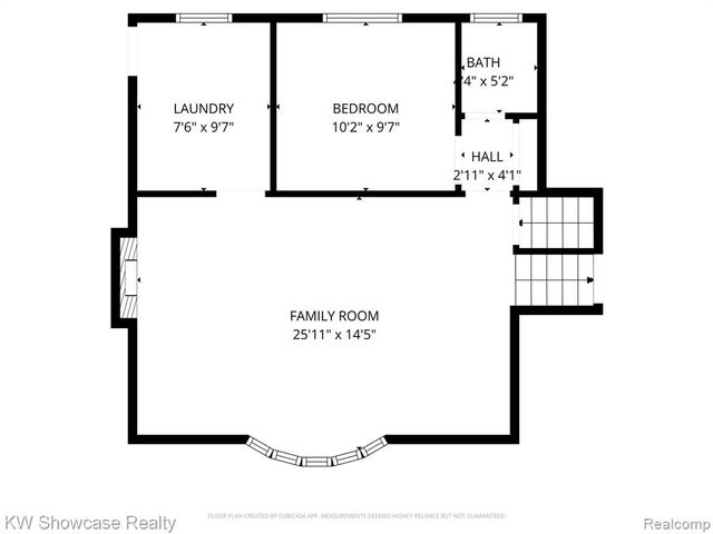 5274 Cooley Lake Road, Waterford, MI 48327