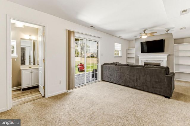 832 ROSETREE DR, Williamstown, NJ 08094