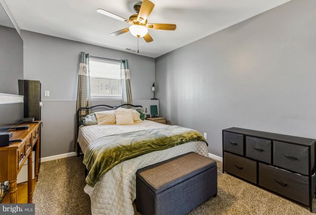 832 ROSETREE DR, Williamstown, NJ 08094