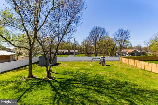 832 ROSETREE DR, Williamstown, NJ 08094