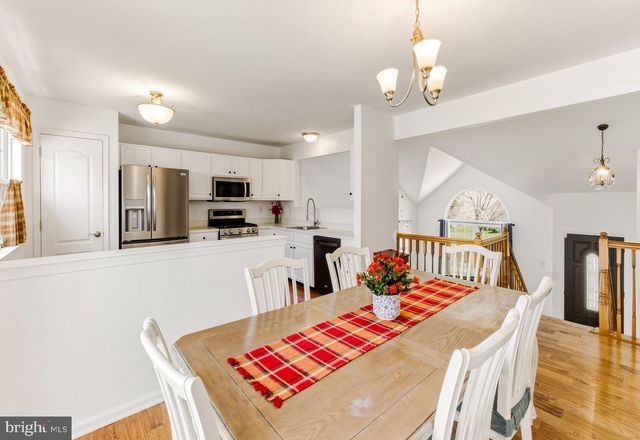 832 ROSETREE DR, Williamstown, NJ 08094